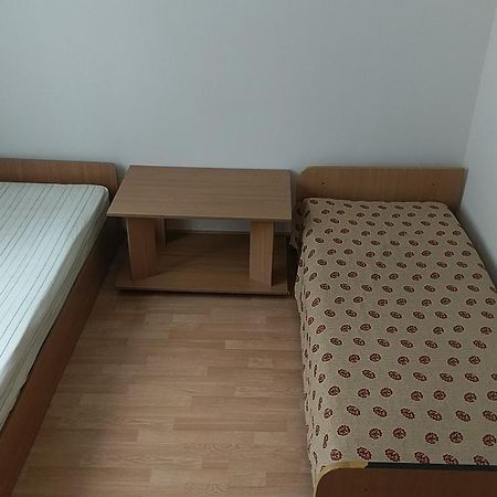 Sviatoshyn Aparthotel Kiev Dış mekan fotoğraf